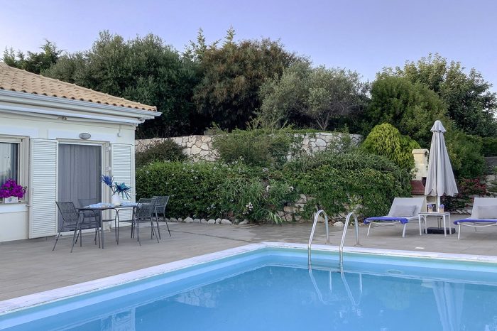 limonari-bay-villas-three-meganisi-lefkada-pool-private-luxury