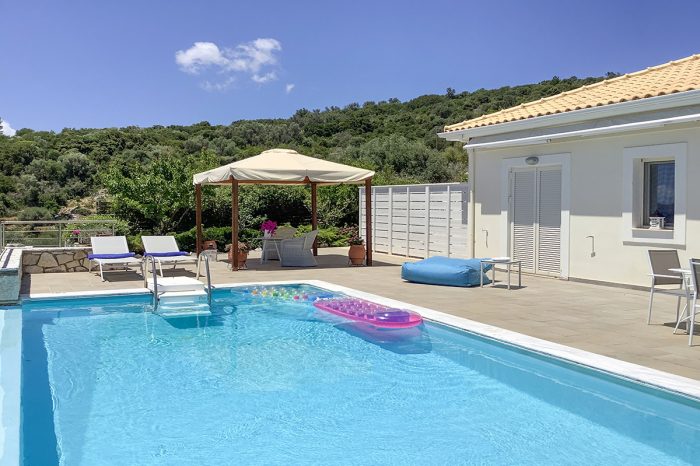 limonari-bay-villas-two-meganisi-lefkada-pool-luxury-privacy